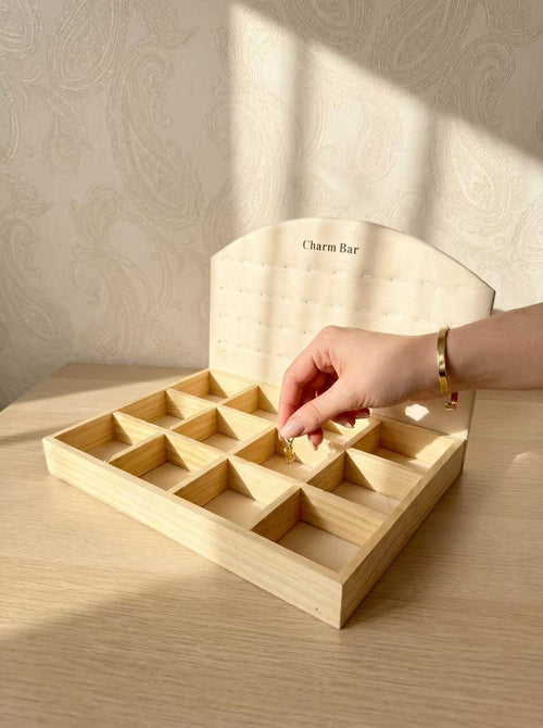Großes Holz-Display für Charms/Accessoires 35×25×24 cm Aufbewahrung