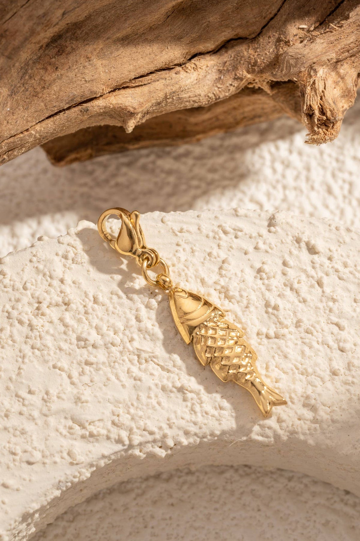 Set mit 10 goldfarbenen Edelstahlanhängern – Meeresmotive