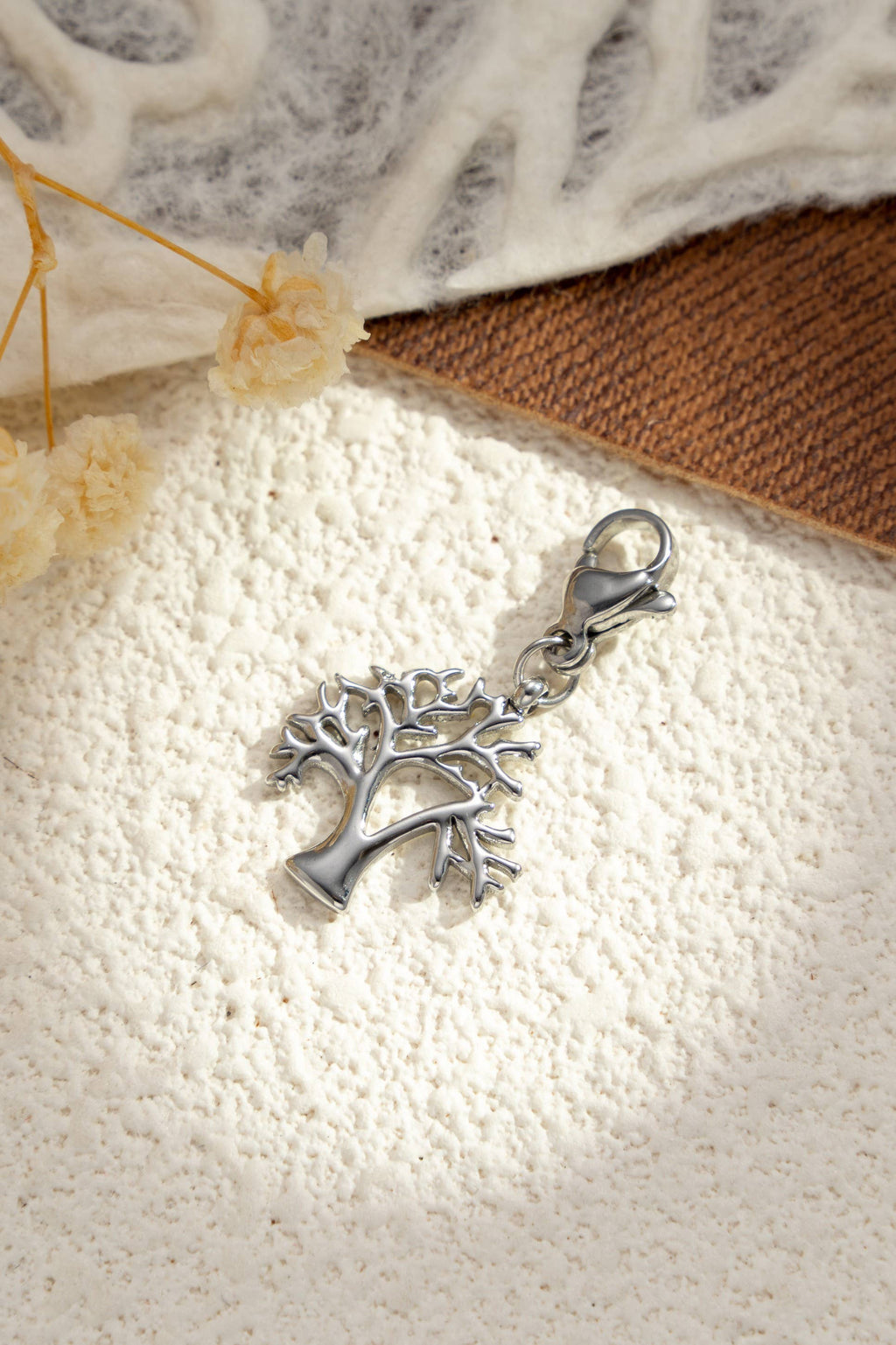 Set mit 9 silberfarbenen Edelstahl‑Charms, verschiedene Motive, trendig
