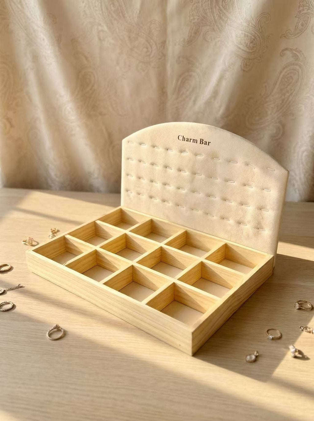 Großes Holz-Display für Charms/Accessoires 35×25×24 cm Aufbewahrung