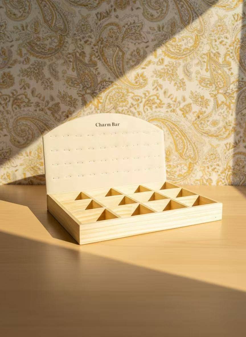 Großes Holz-Display für Charms/Accessoires 35×25×24 cm Aufbewahrung