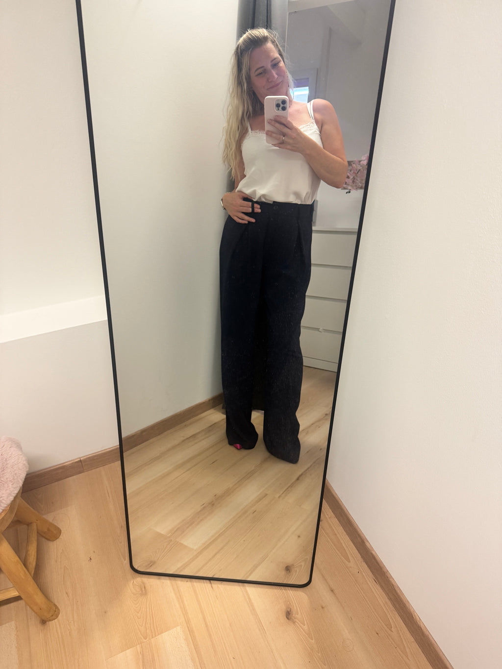 weite Hose plissierte