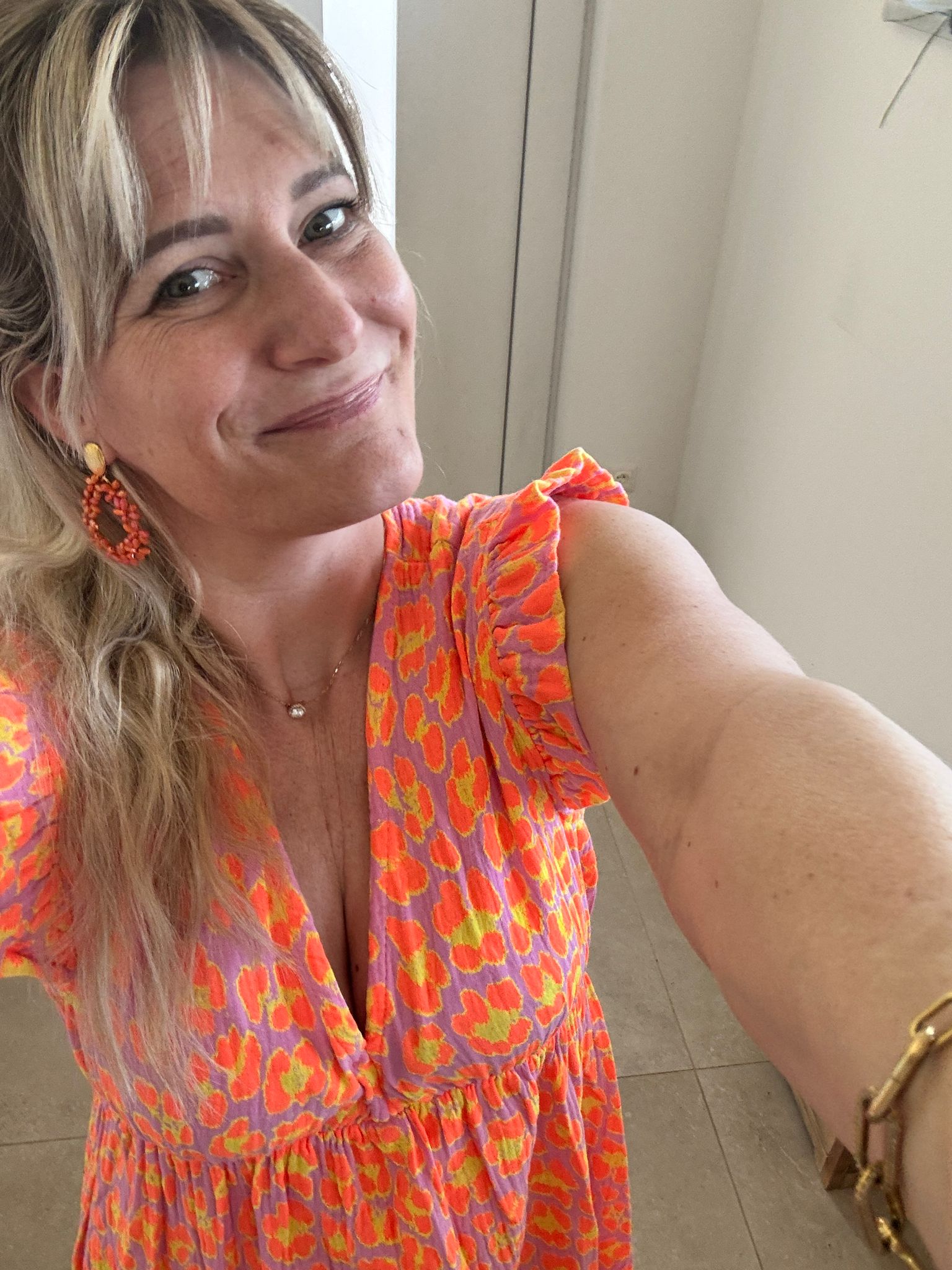 Musselinkleid getupft in Pink/Orange