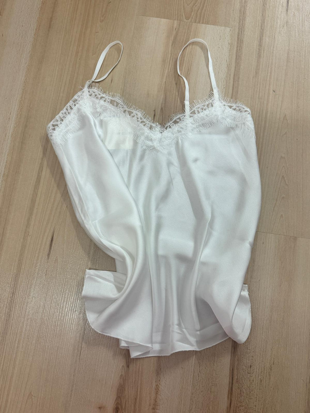 Weißes Spitzentop