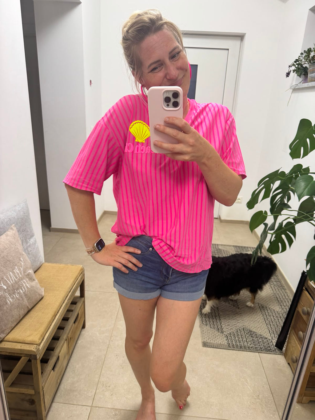 V-Neck Oversized T-Shirt - BEACH CLUB