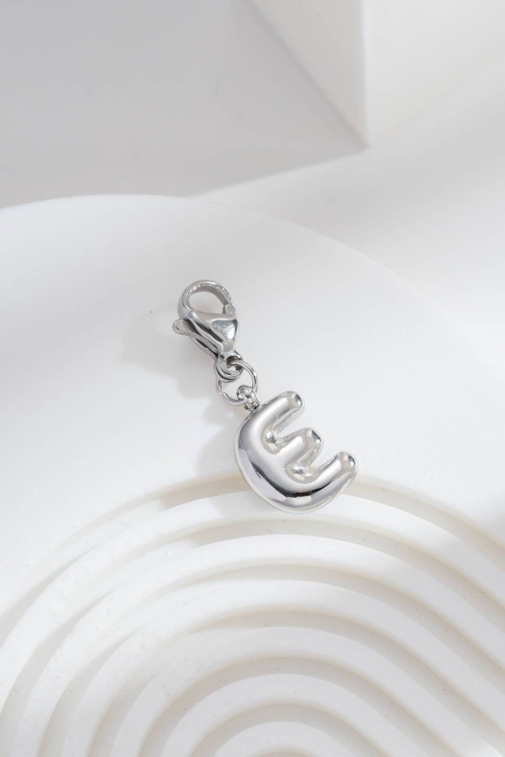 Satz von 26 Anhänger Charm Alphabet Edelstahl silberfarben