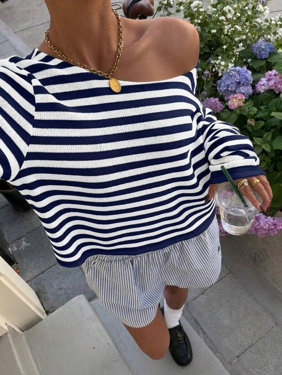 Mühelos schickes schulterfreies Stricktop mit kontrastierenden Streifen: Pink / S